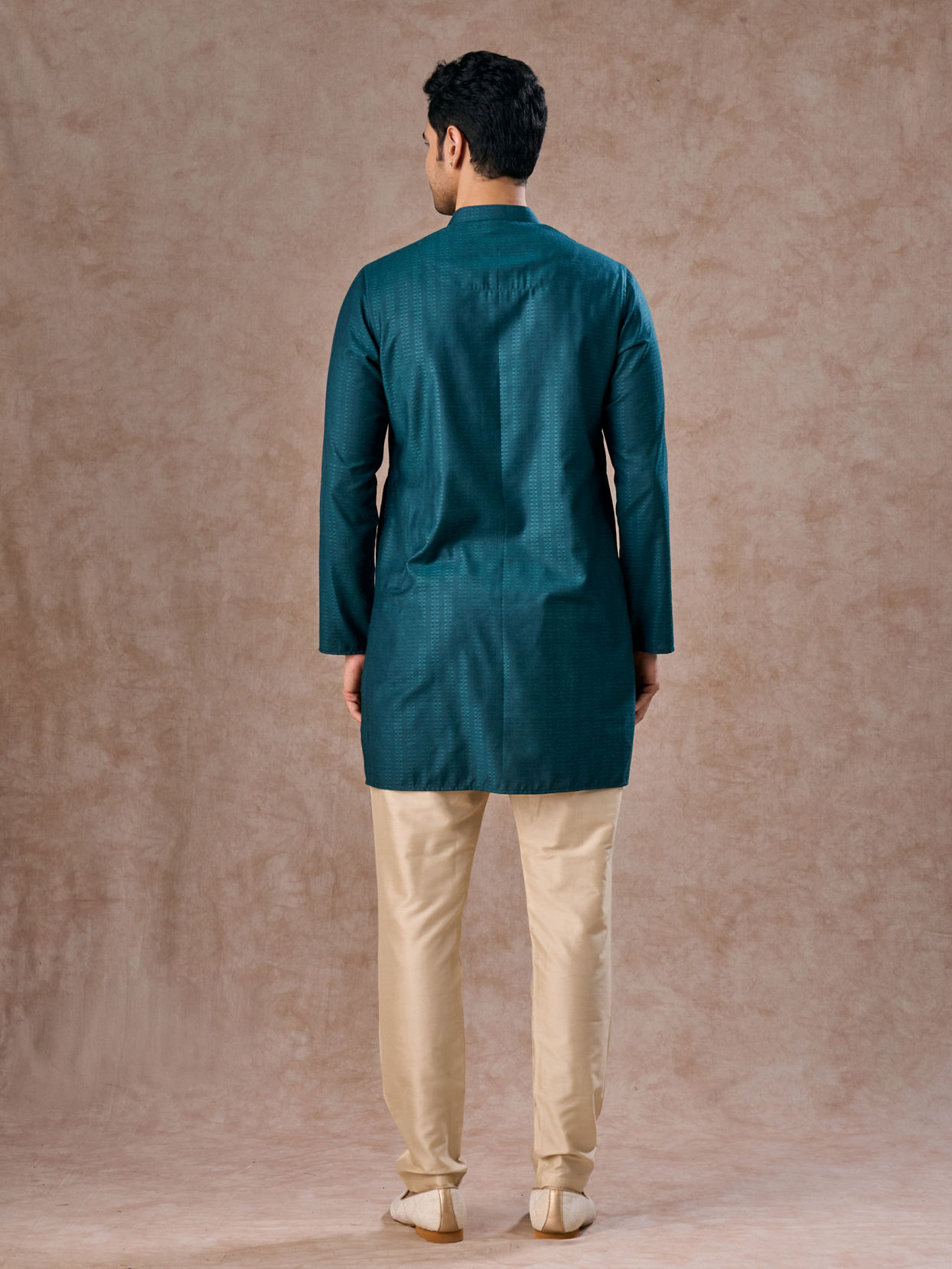 Manyavar Men Teal Green Elegance Kurta Pajama