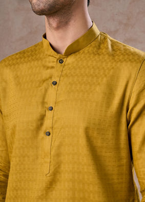 Manyavar Men Emerald Elegance Kurta Pajama