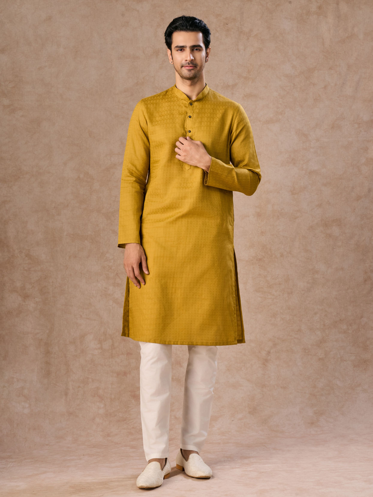 Manyavar Men Emerald Elegance Kurta Pajama