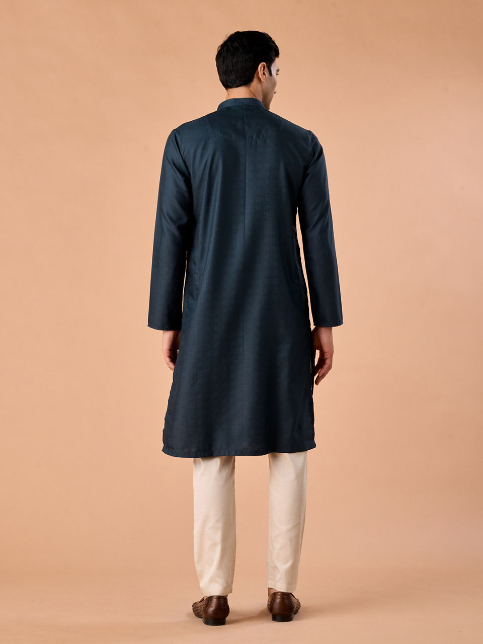 Manyavar Men Teal Blue Radiance Kurta Pajama