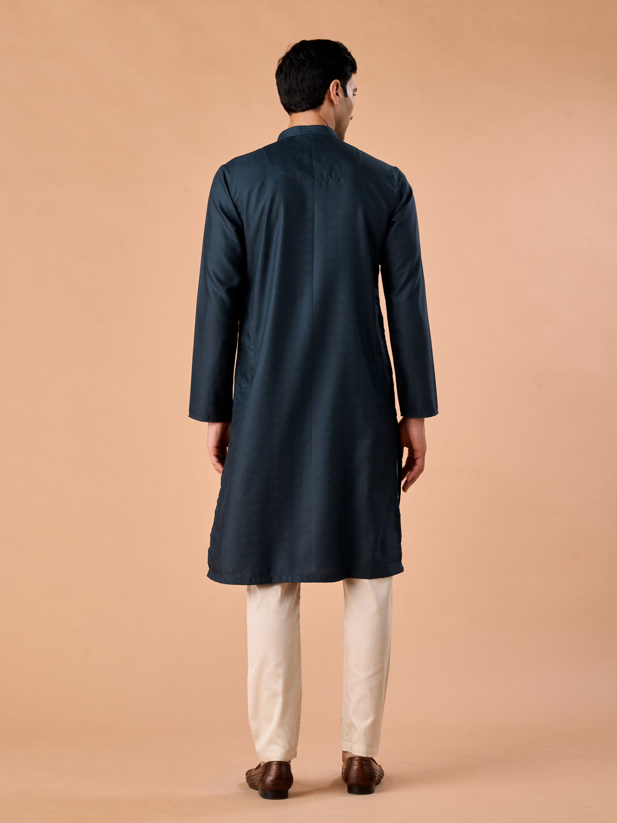 Manyavar Men Teal Blue Radiance Kurta Pajama