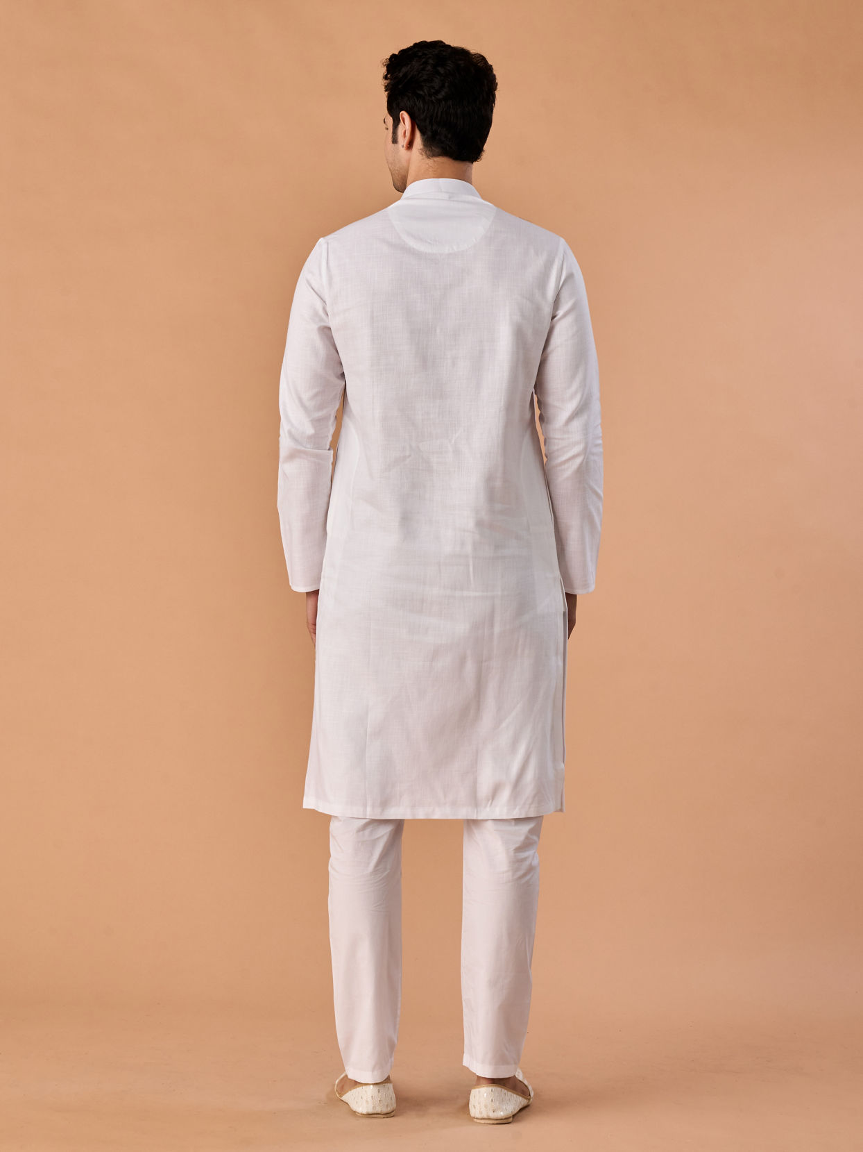 Manyavar Men Elegant White Kurta Pajama