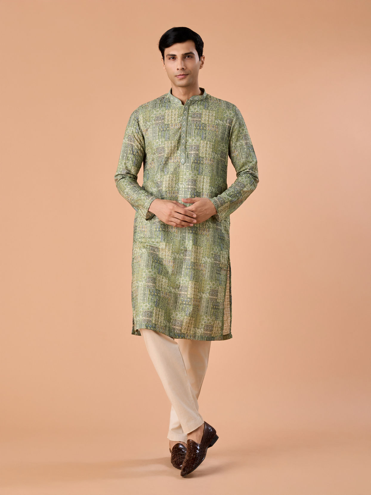 Manyavar Men Light Mid Green Kurta Pajama