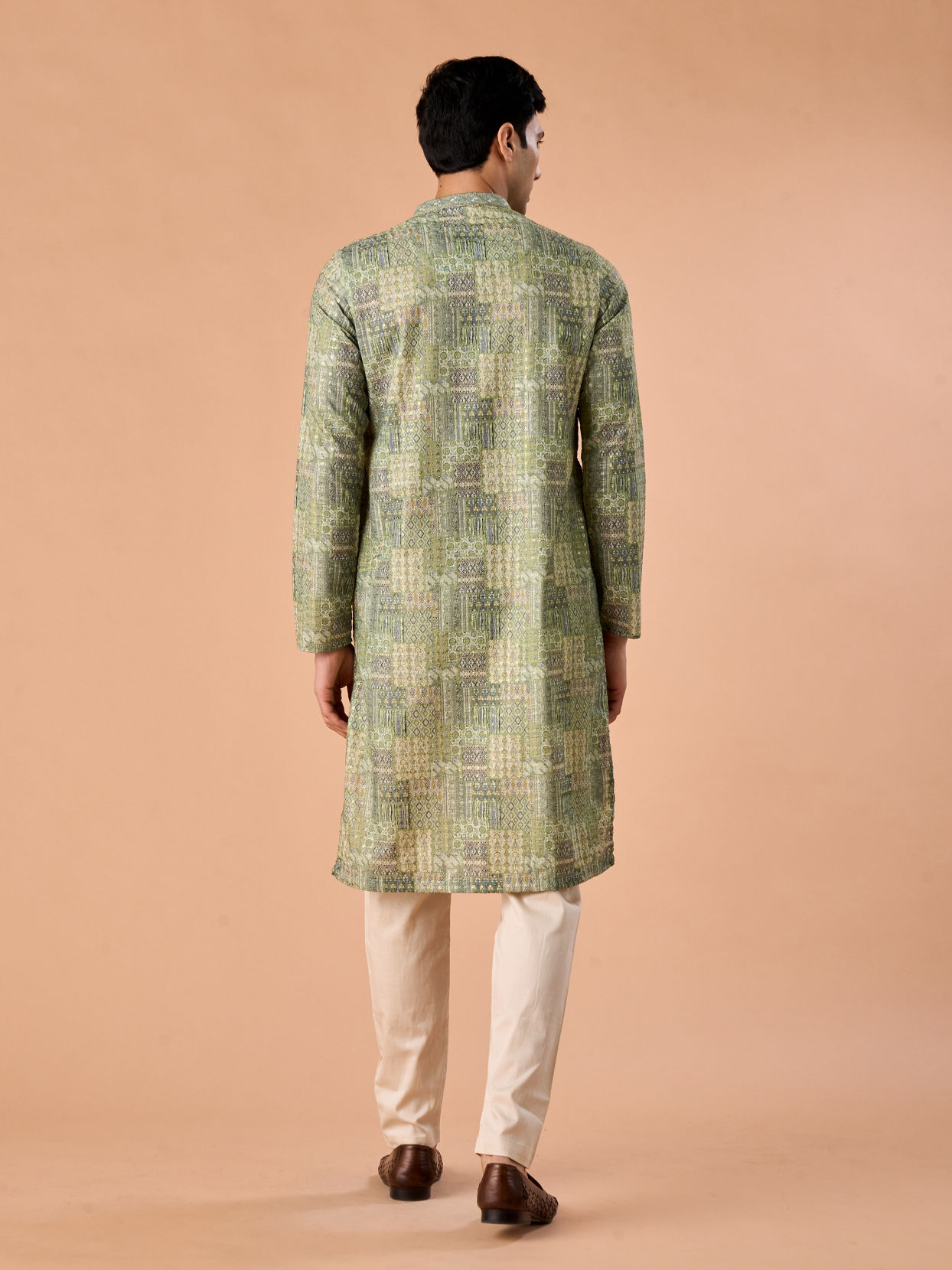 Manyavar Men Light Mid Green Kurta Pajama