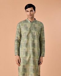 Manyavar Men Light Mid Green Kurta Pajama