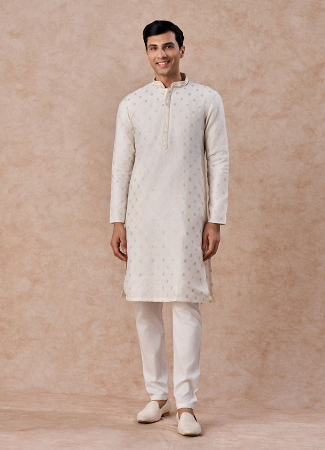 Manyavar Men Creamy Delight Kurta Pajama