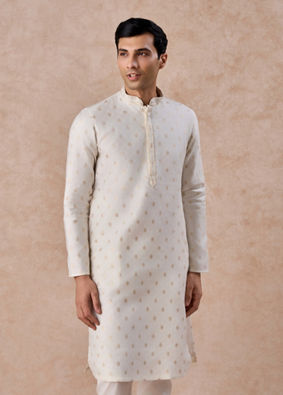 Manyavar Men Creamy Delight Kurta Pajama