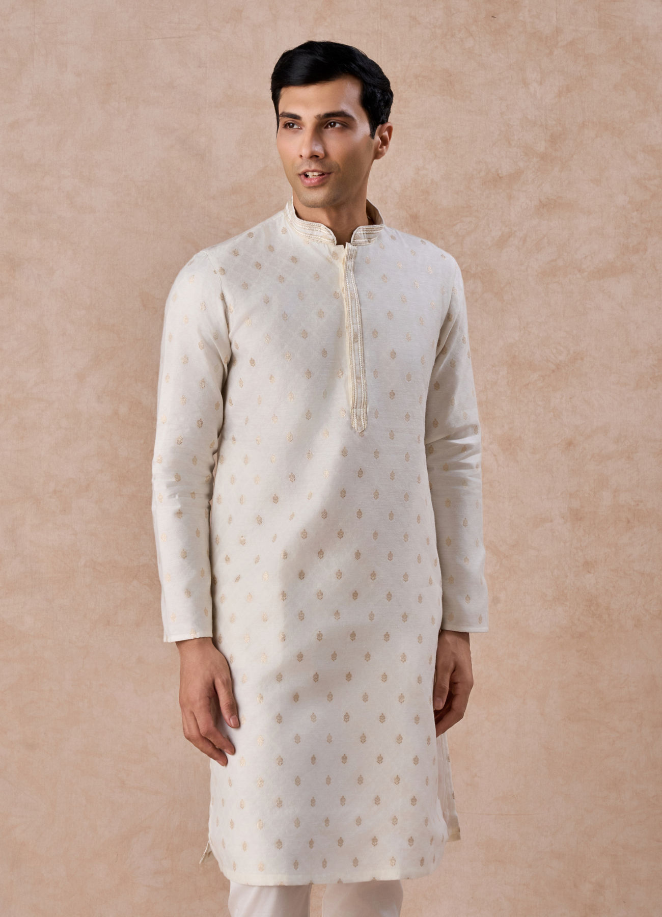 Manyavar Men Creamy Delight Kurta Pajama