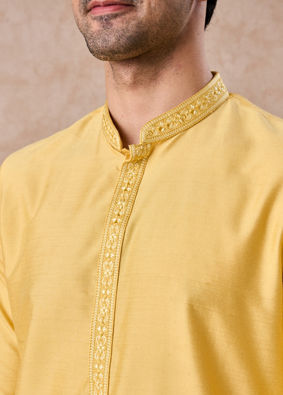 Manyavar Men Sunny Delight Kurta Pajama