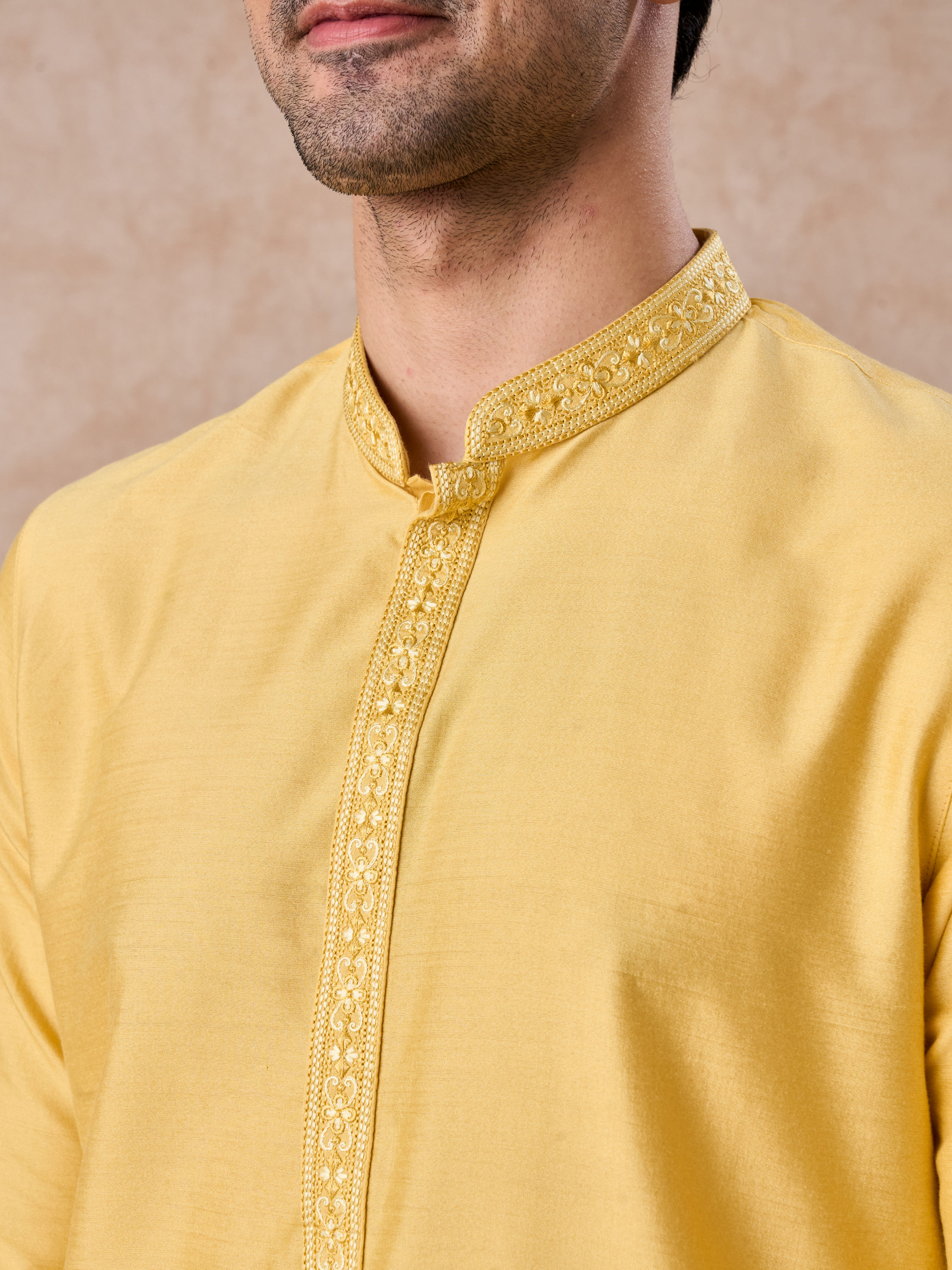 Manyavar Men Sunny Delight Kurta Pajama