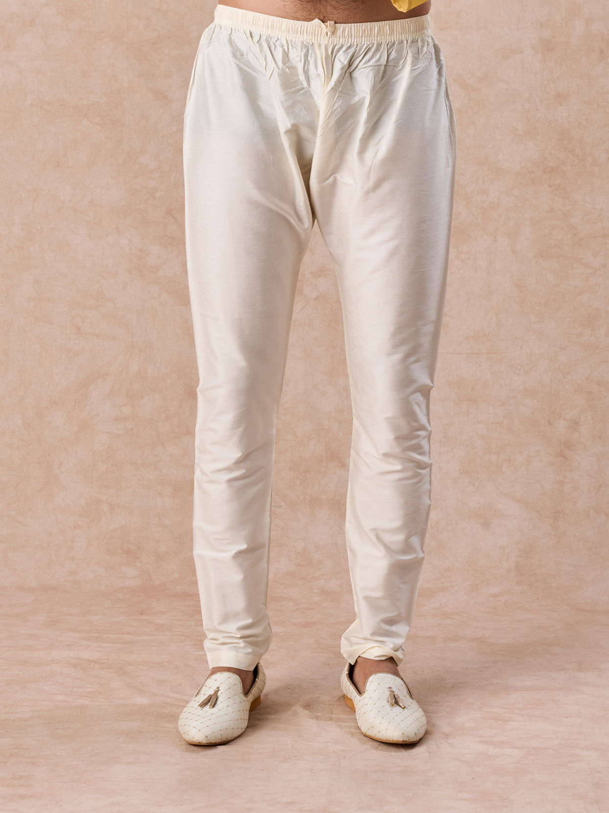 Manyavar Men Sunny Delight Kurta Pajama