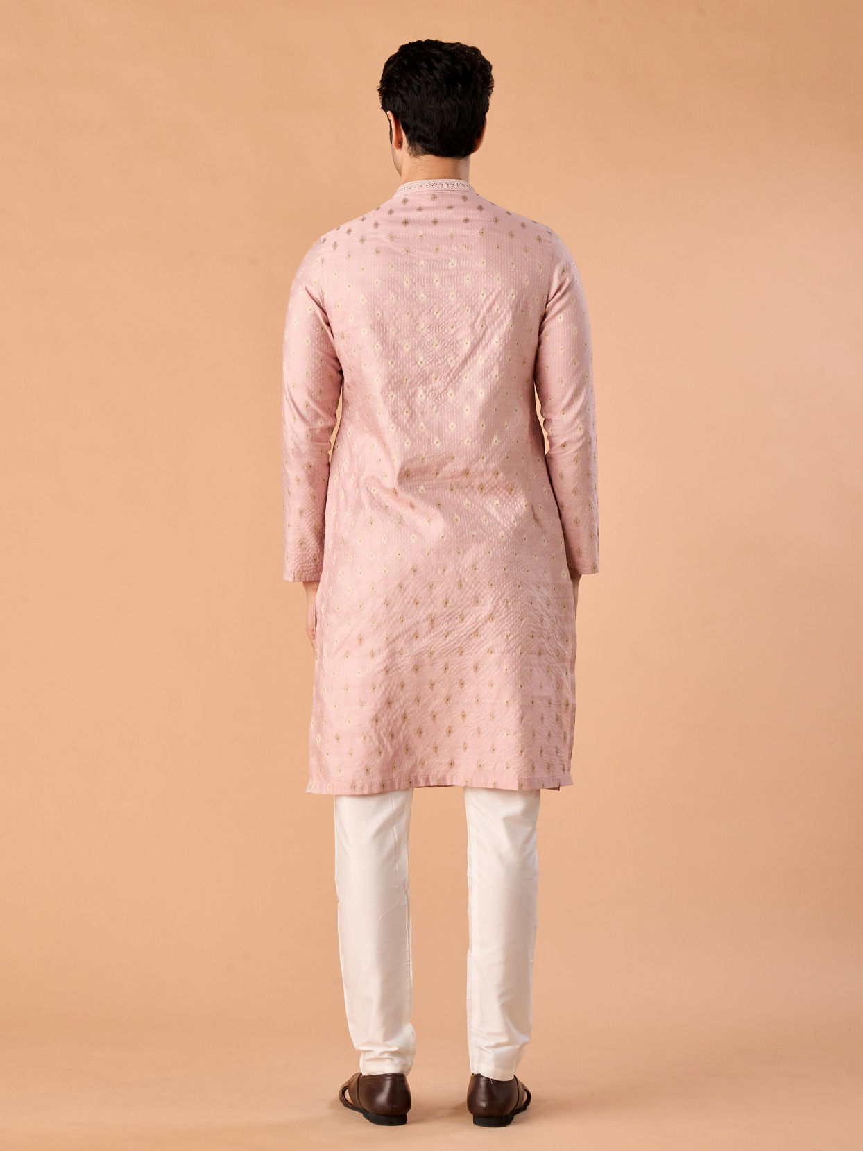 Manyavar Men Pink Splendor Kurta Pajama