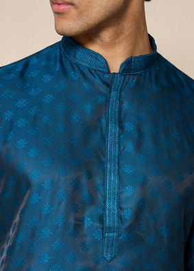 Manyavar Men Elegant Teal Blue Kurta Pajama