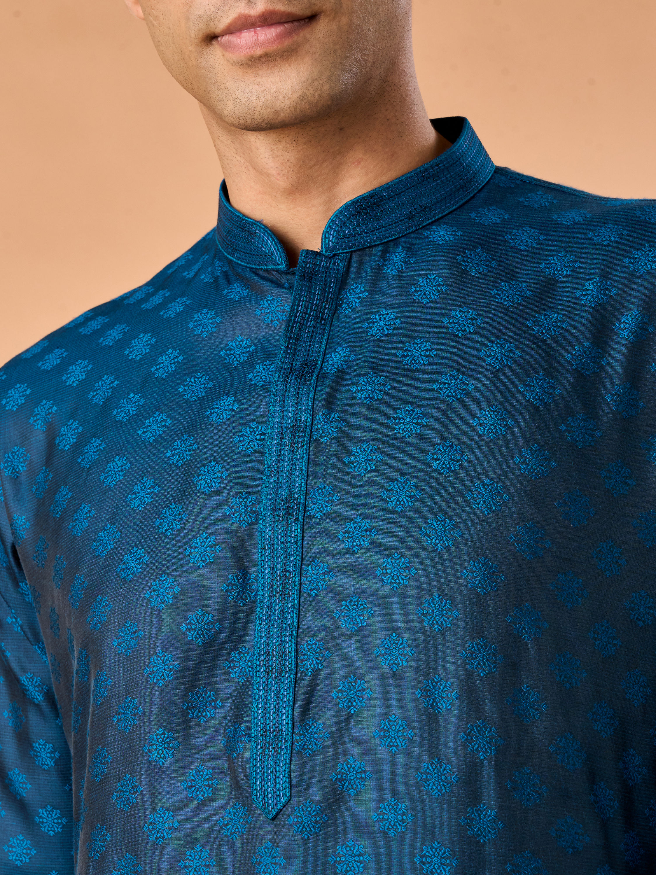 Manyavar Men Elegant Teal Blue Kurta Pajama