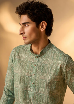 Manyavar Men Green Blended Cotton Kurta Pajama