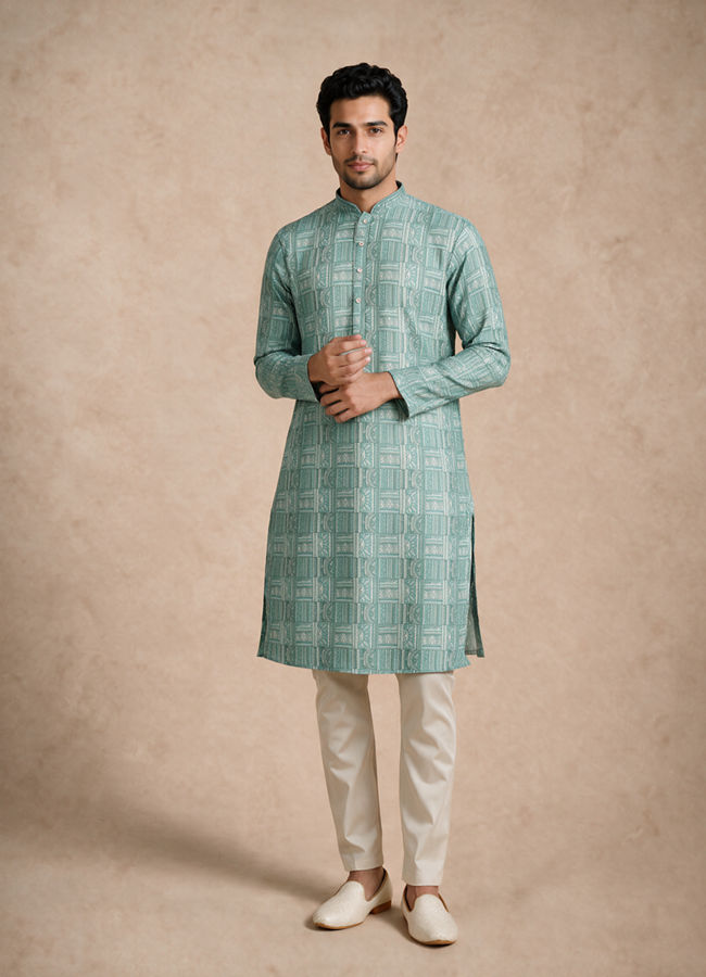 Manyavar Men Green Blended Cotton Kurta Pajama