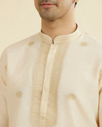 Manyavar Men Peach Elegance Kurta Pajama