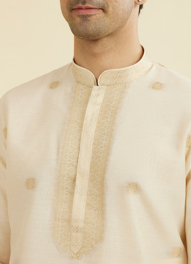 Manyavar Men Peach Elegance Kurta Pajama