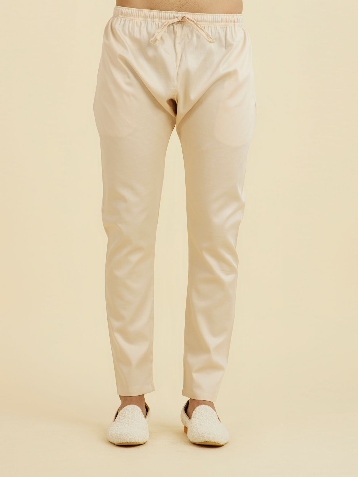 Manyavar Men Peach Elegance Kurta Pajama