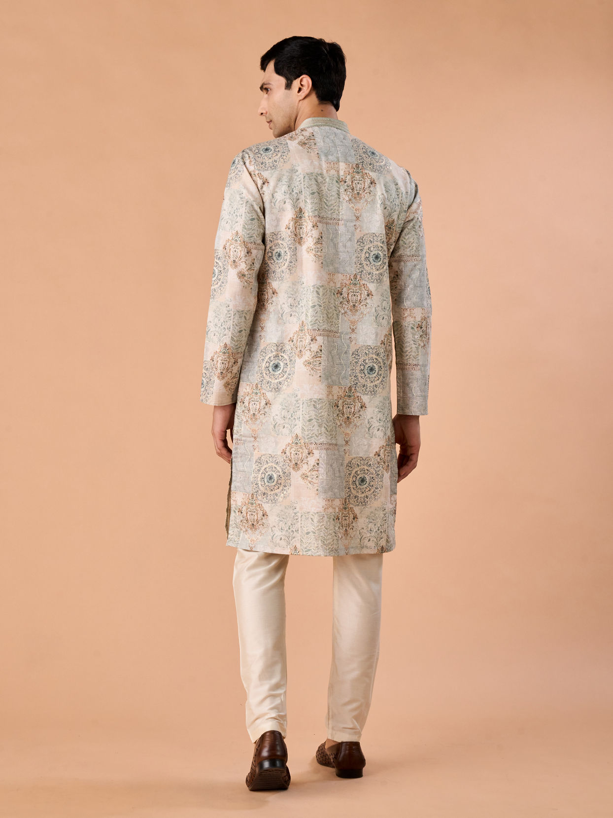 Manyavar Men Splendid Green Kurta Pajama