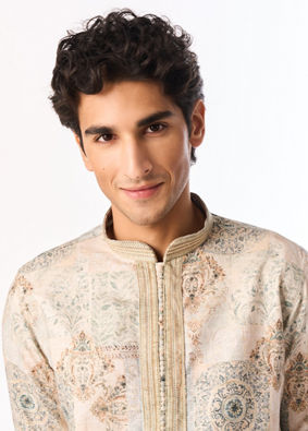 Manyavar Men Splendid Green Kurta Pajama