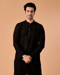 Manyavar Men Black Elegance Kurta Pant