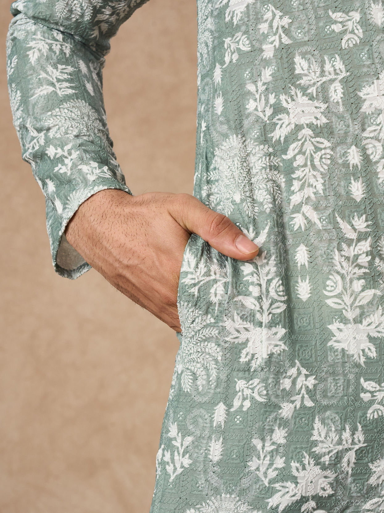 Manyavar Men Light Mid Green Blended Cotton Printed Kurta Pajama