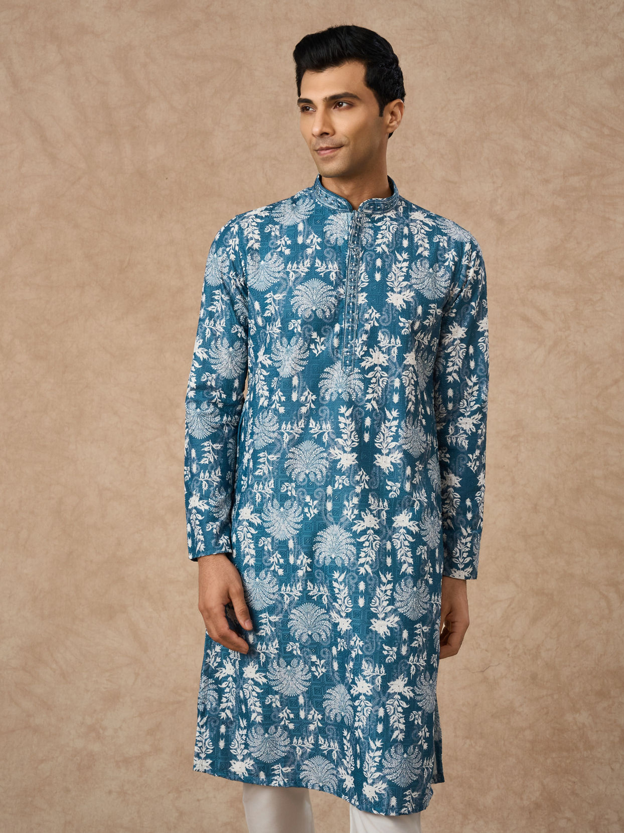 Manyavar Men Greyish Blue Blended Cotton Kurta Pajama with Printed