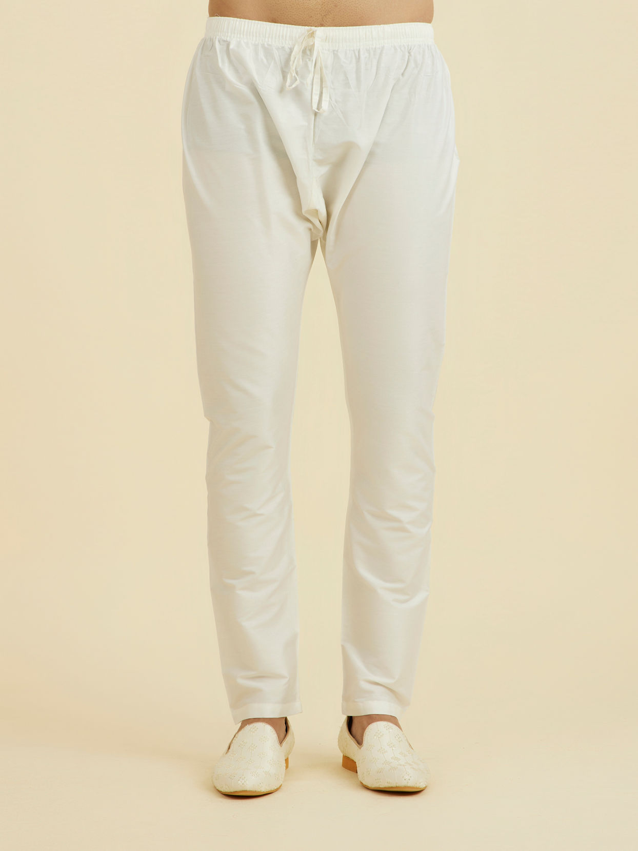 Manyavar Men Lilac Elegance Kurta Pajama