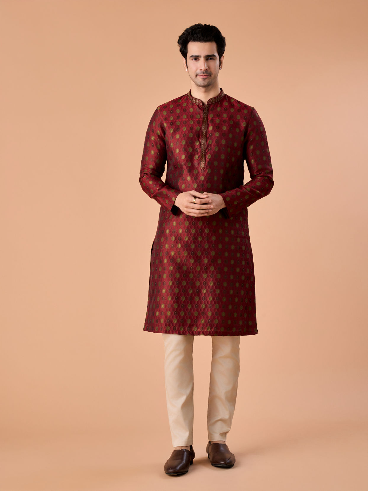 Manyavar Men Maroon Majesty Brocade Kurta Pajama