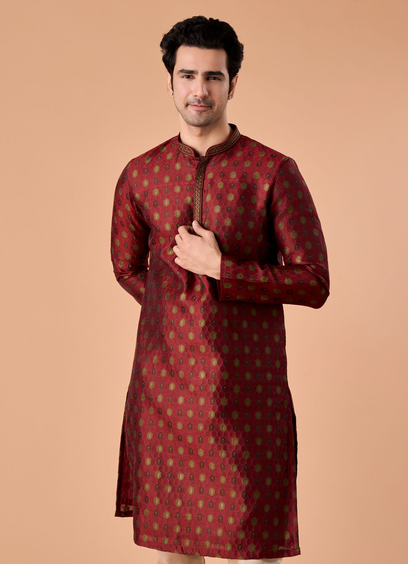Manyavar Men Maroon Majesty Brocade Kurta Pajama