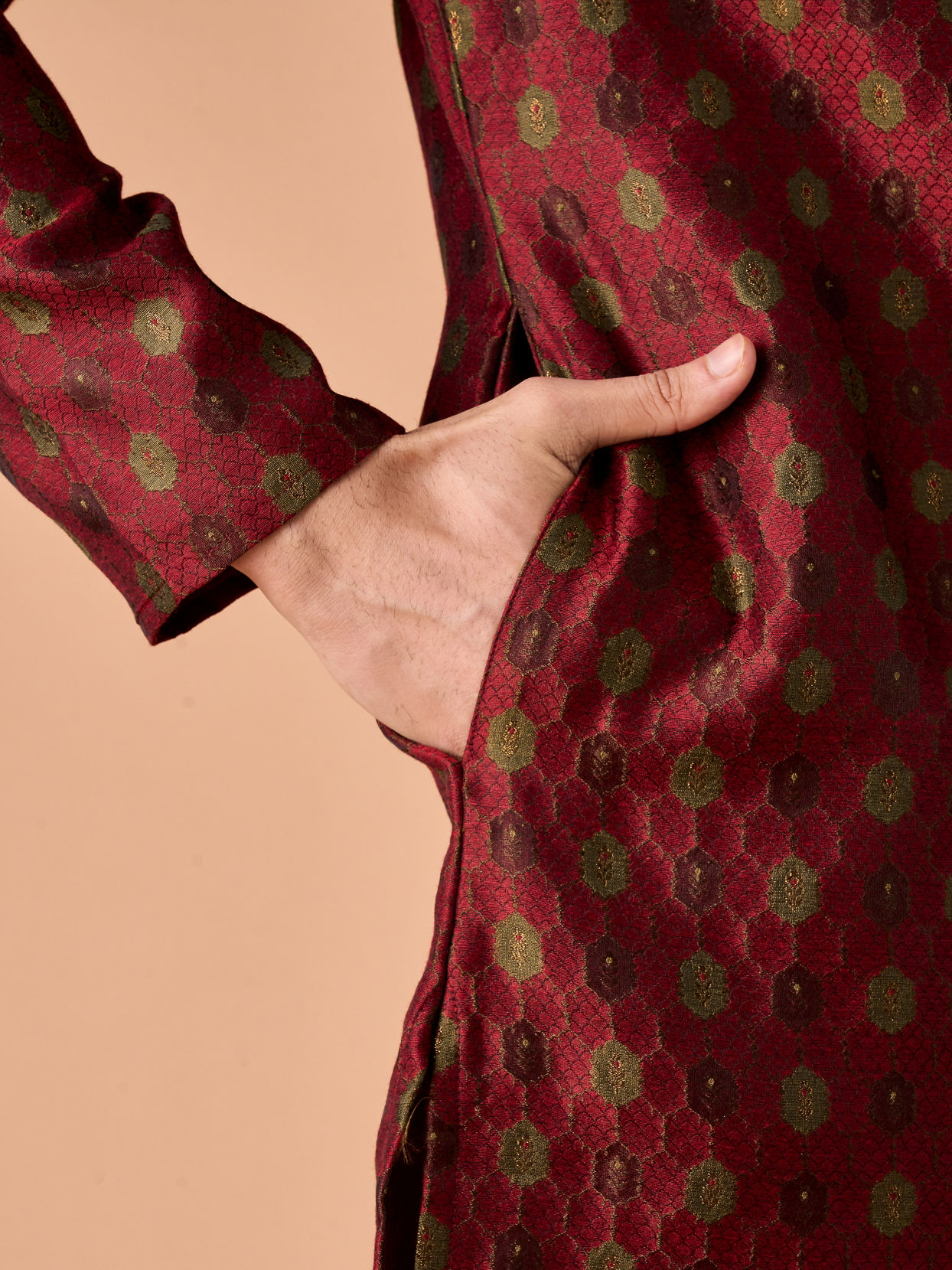 Manyavar Men Maroon Majesty Brocade Kurta Pajama