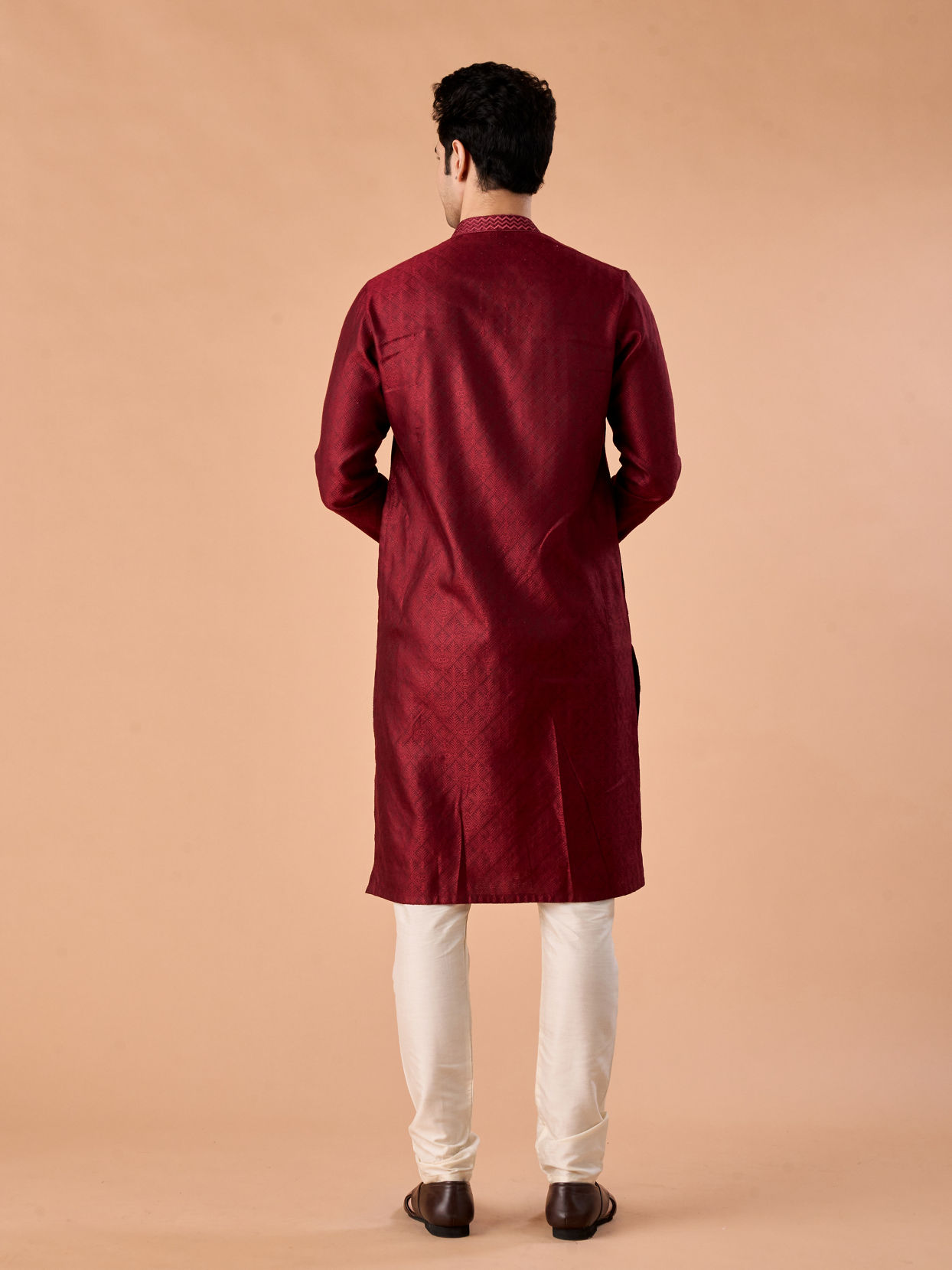 Manyavar Men Maroon Elegance Kurta Pajama