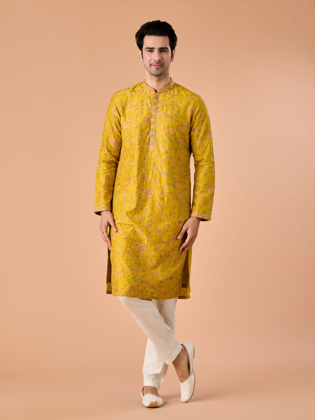 Manyavar Men Mehndi Green Grandeur Kurta Pajama