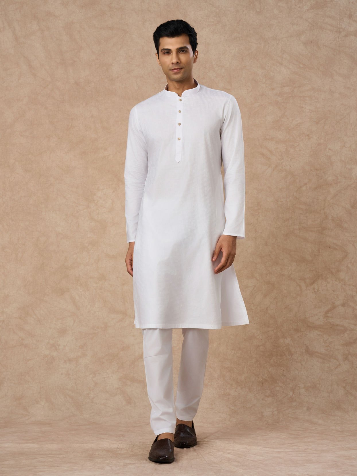 Manyavar Men White Cotton Kurta Pajama