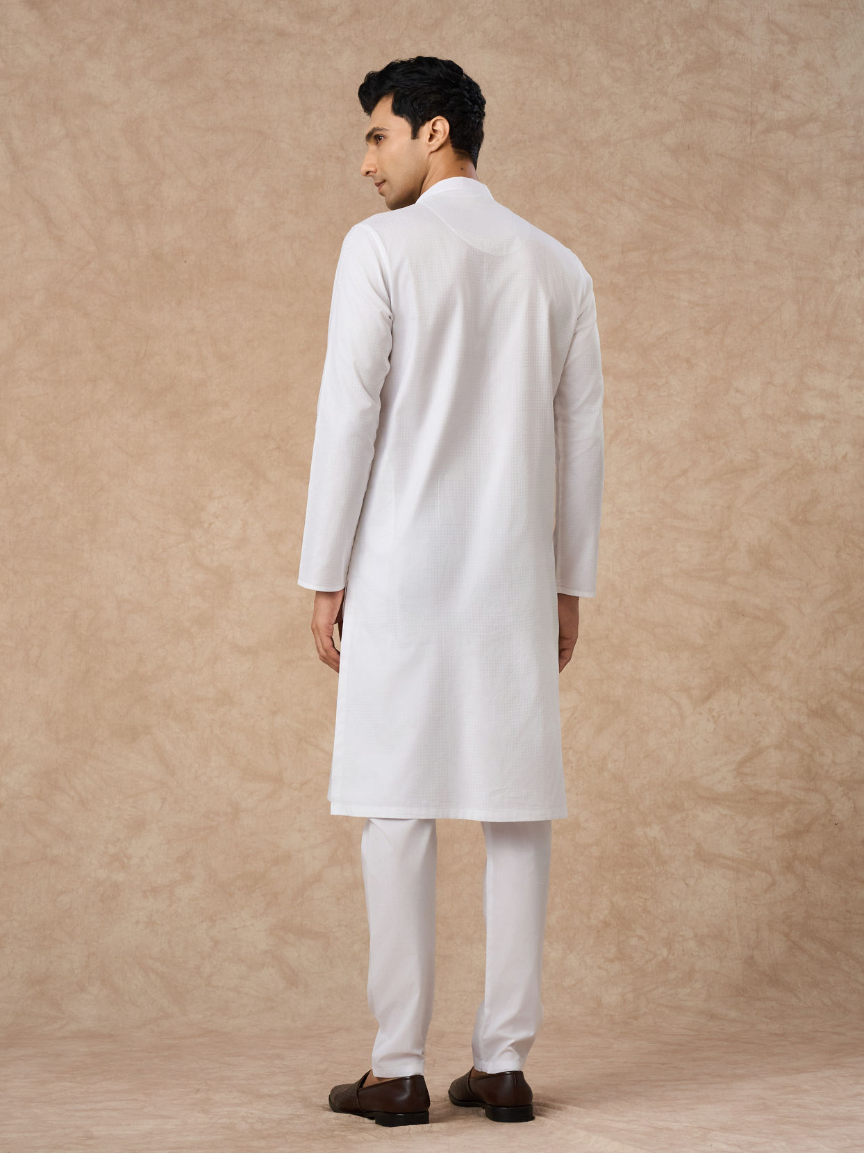 Manyavar Men White Cotton Kurta Pajama
