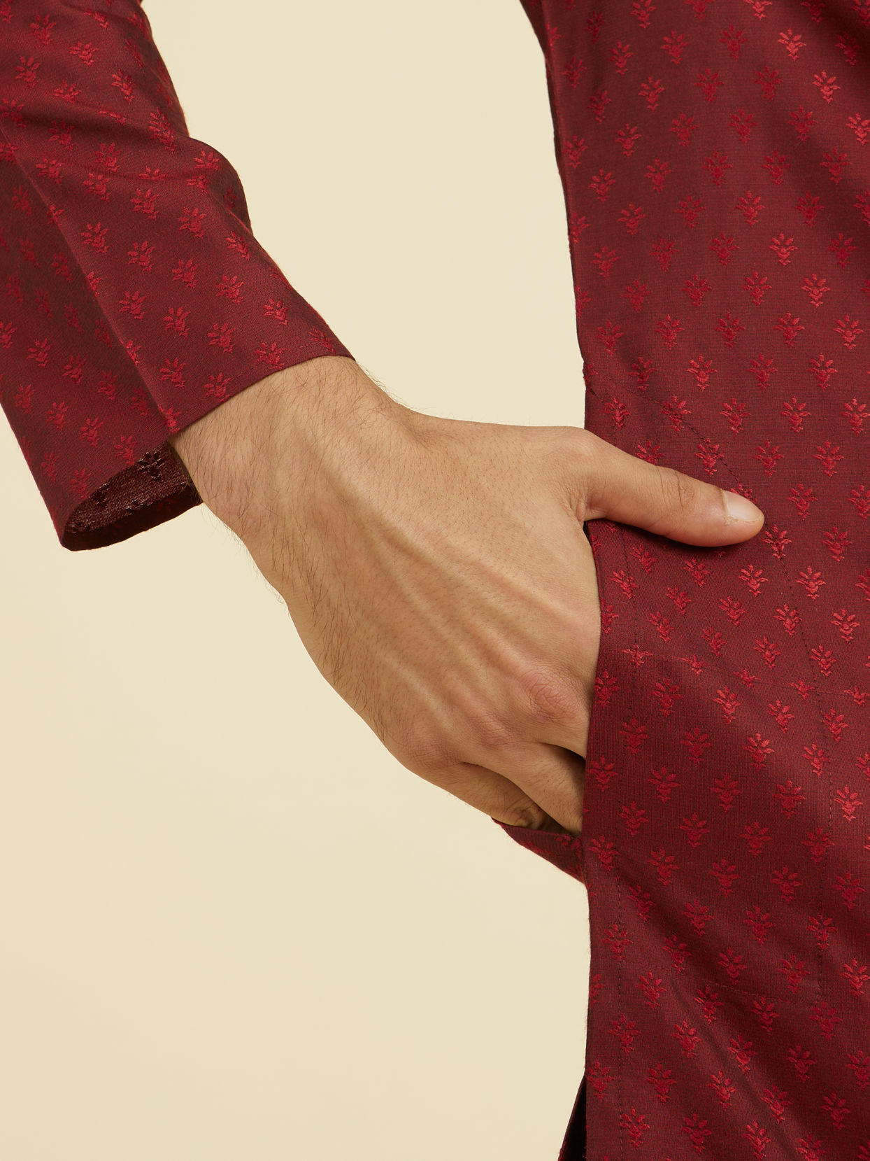 Manyavar Men Maroon Splendor Kurta Set