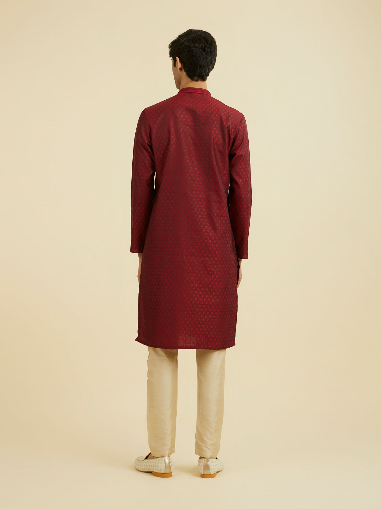 Manyavar Men Maroon Splendor Kurta Set