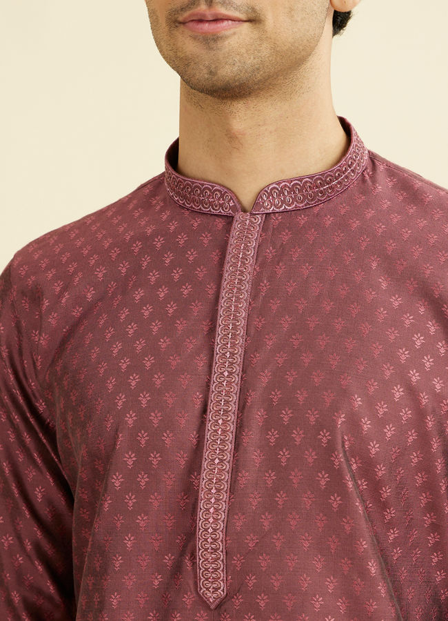 Manyavar Men Antique Pink Blended Viscose Embroidered Kurta Pajama Set