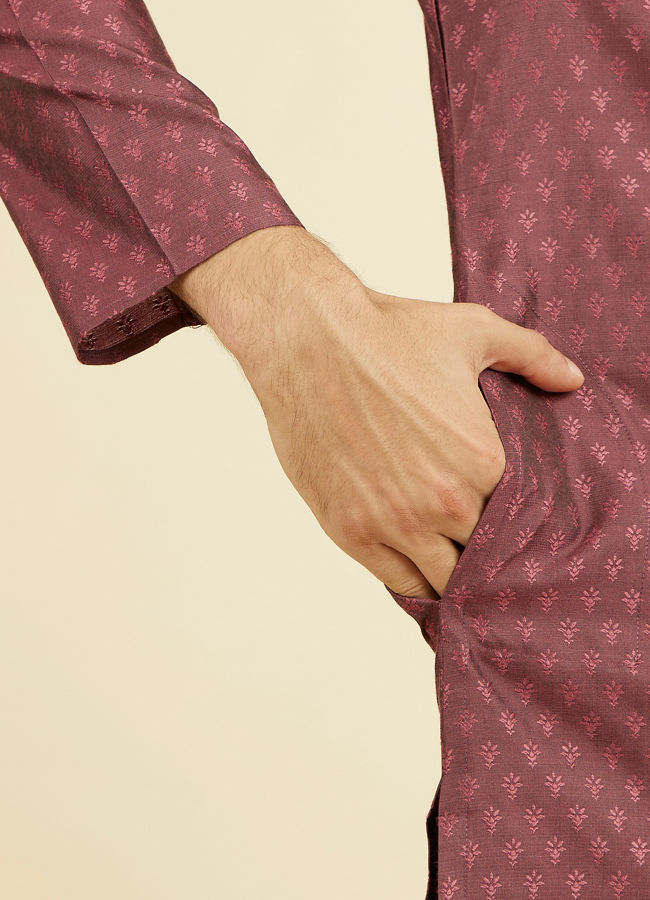 Manyavar Men Antique Pink Blended Viscose Embroidered Kurta Pajama Set