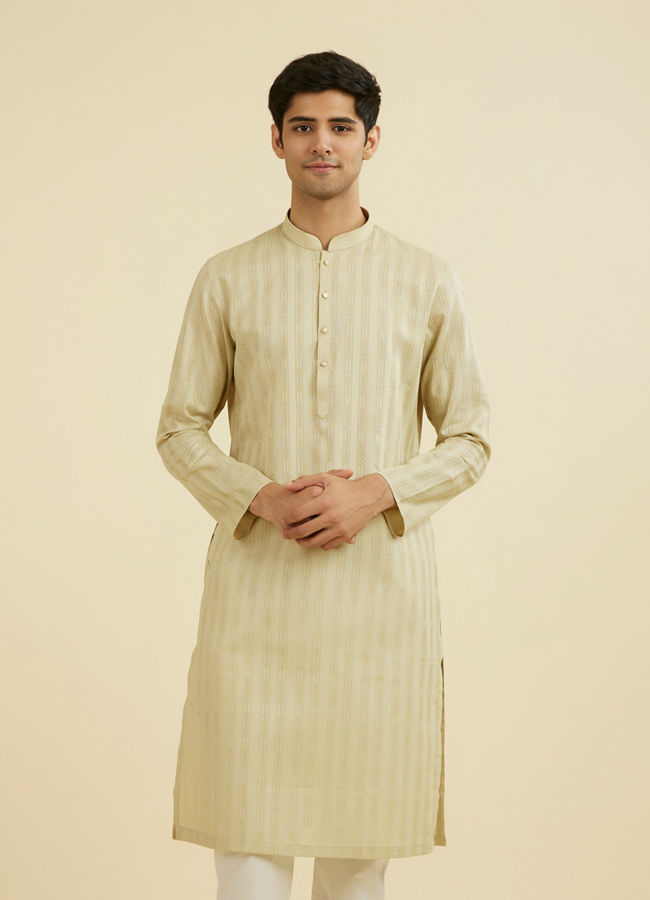 Manyavar Men Pista Green Kurta Pajama Set