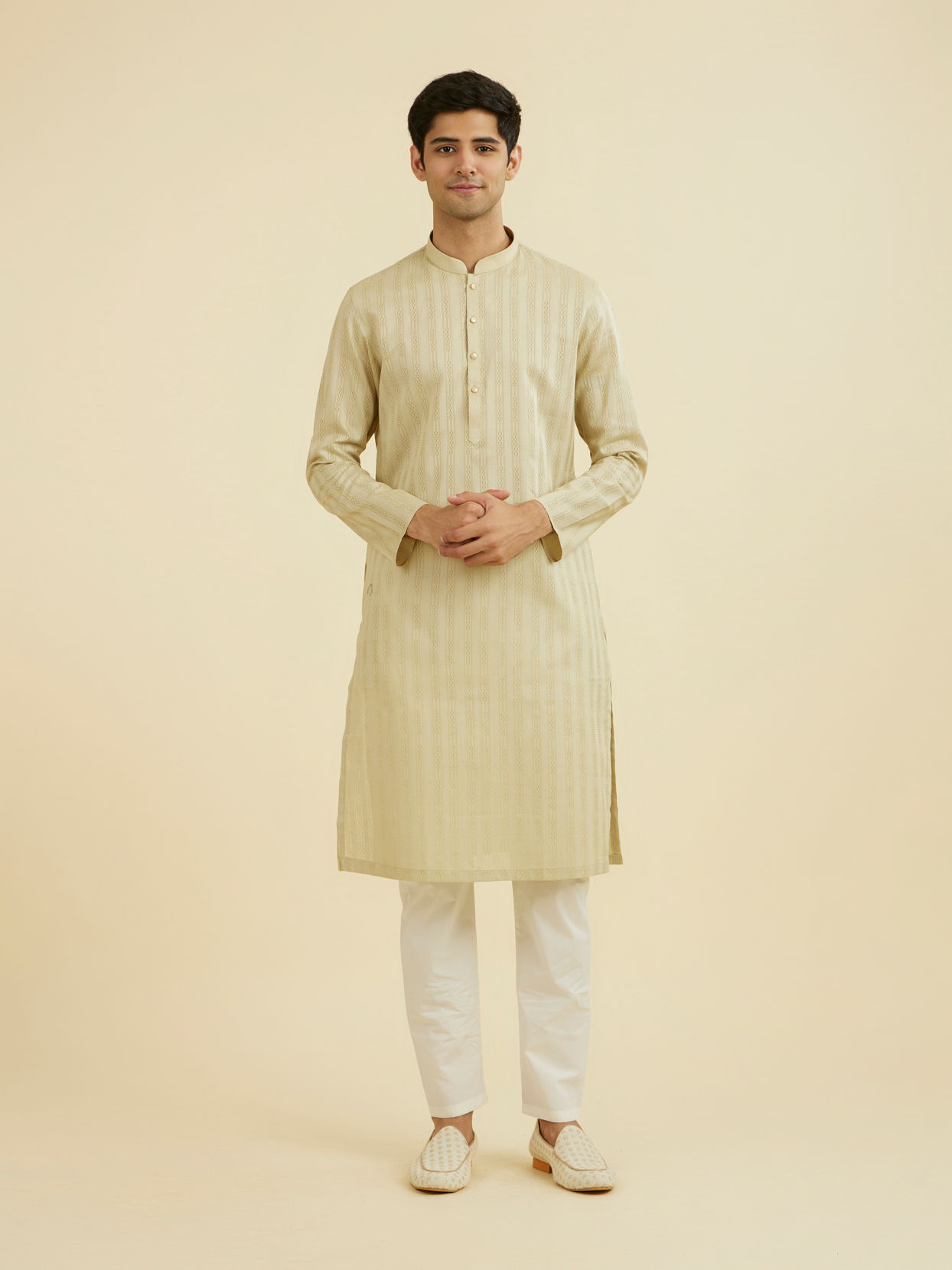 Manyavar Men Pista Green Kurta Pajama Set