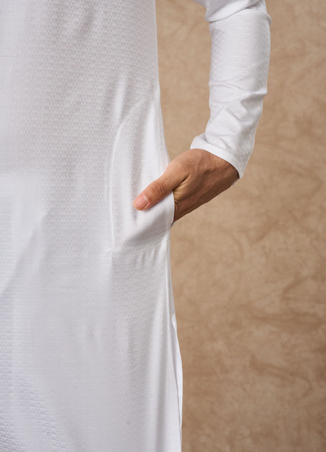 Manyavar Men White Cotton Kurta Pajama