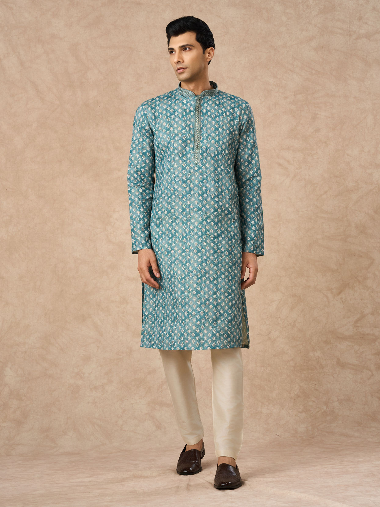 Manyavar Men Aqua Green Blended Cotton Printed Kurta Pajama