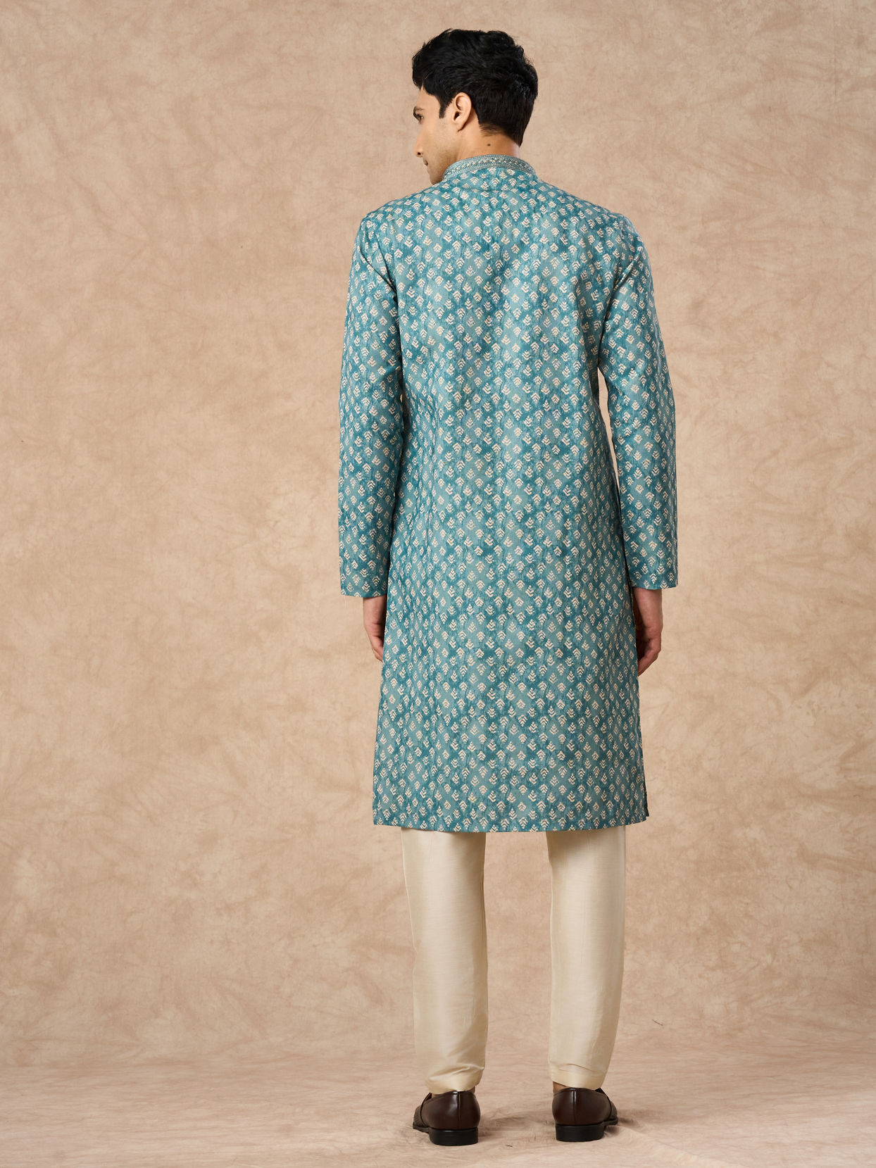 Manyavar Men Aqua Green Blended Cotton Printed Kurta Pajama