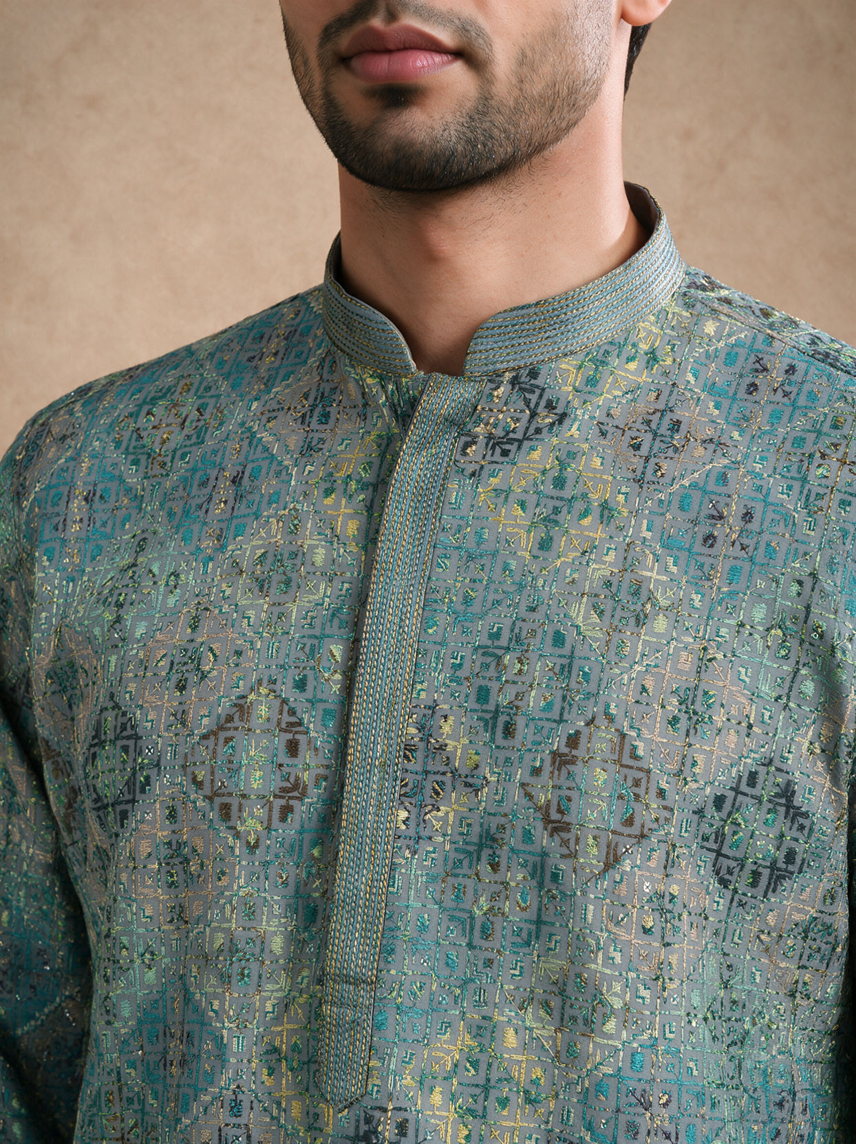 Manyavar Men Green Chikankari Blended Cotton Kurta Pajama Set