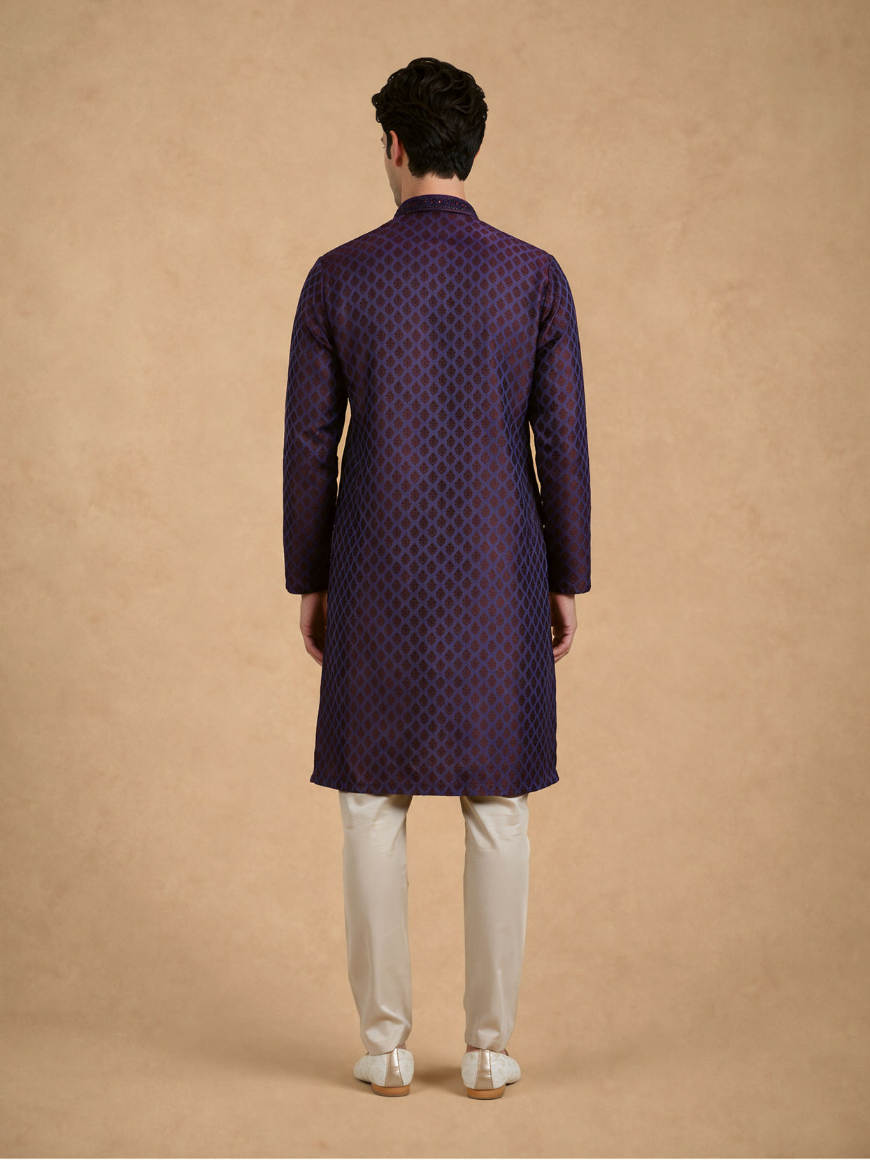 Manyavar Men Purple Blended Viscose Self-Textured Kurta Pajama Set