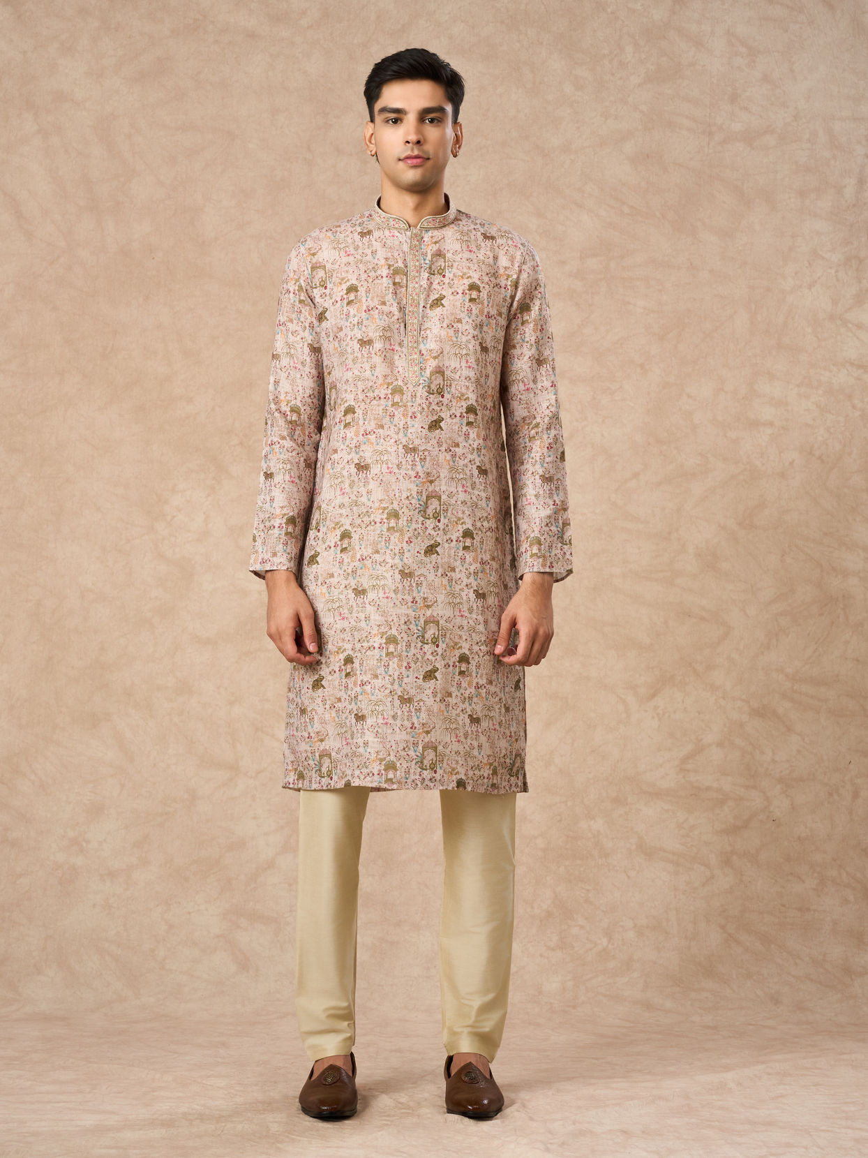 Manyavar Men Light Mid Green Blended Cotton Kurta Pajama with Print