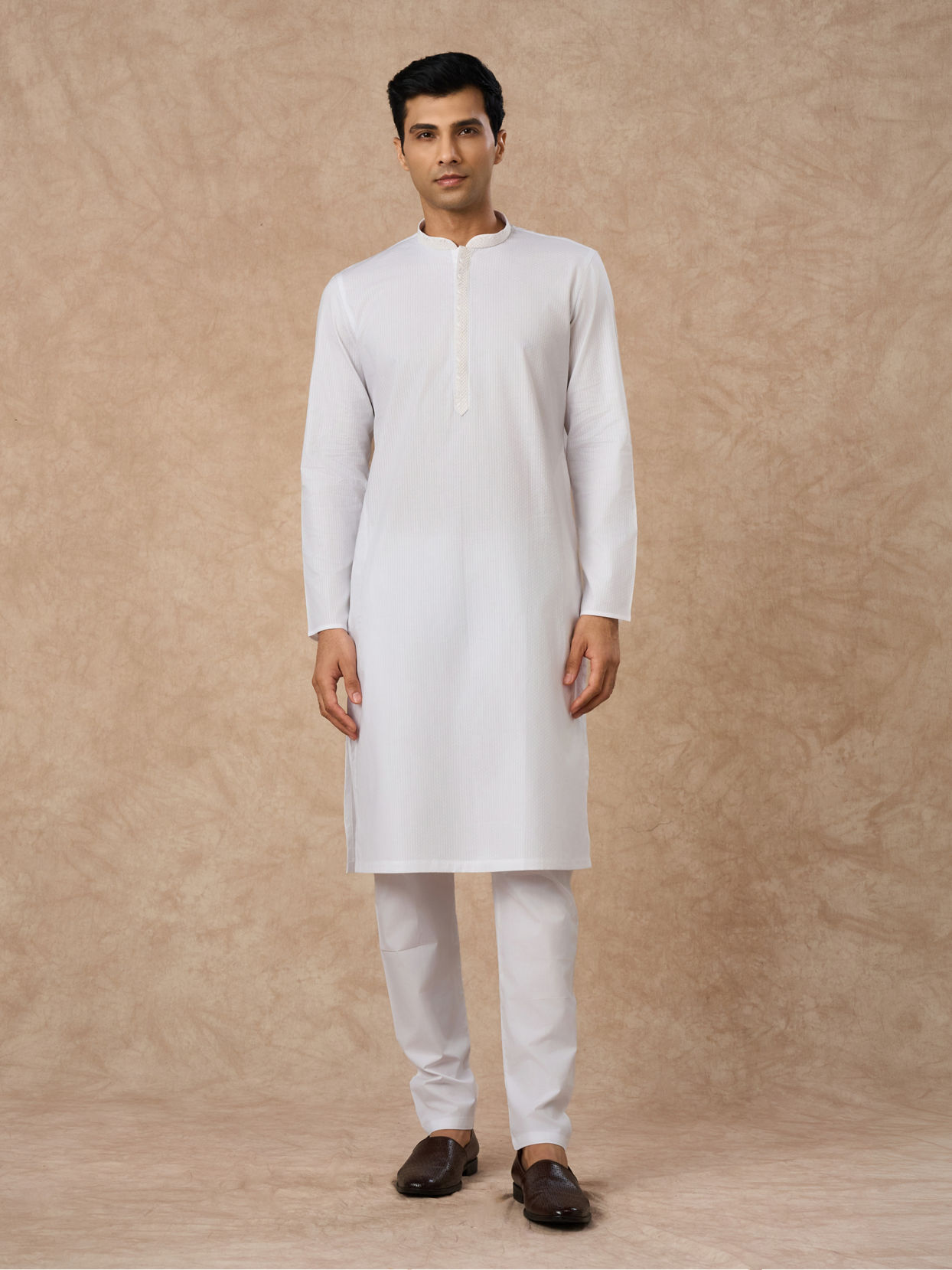 Manyavar Men White Cotton Kurta Pajama