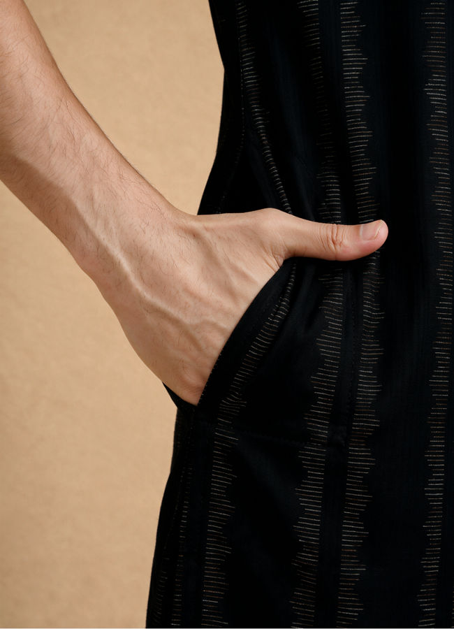 Manyavar Men Black Cotton Kurta Pajama